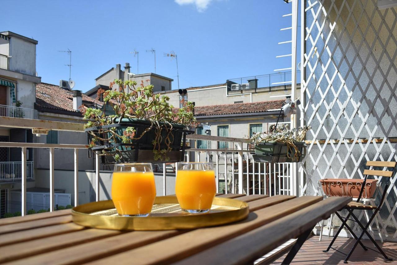 Tito Livio Deluxe Accommodation Padova Exterior photo